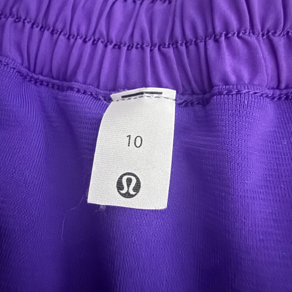 Lululemon Hottie Hot HR Short 4’’ - Picture 3 of 4